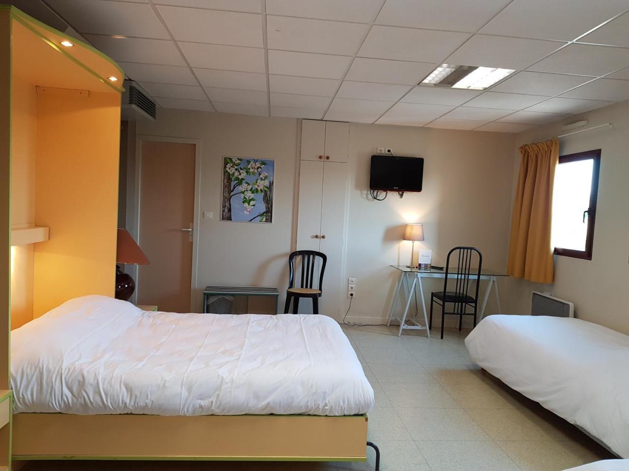 Hotel Le Saint Vincent Lyon Sud Vourles Екстер'єр фото