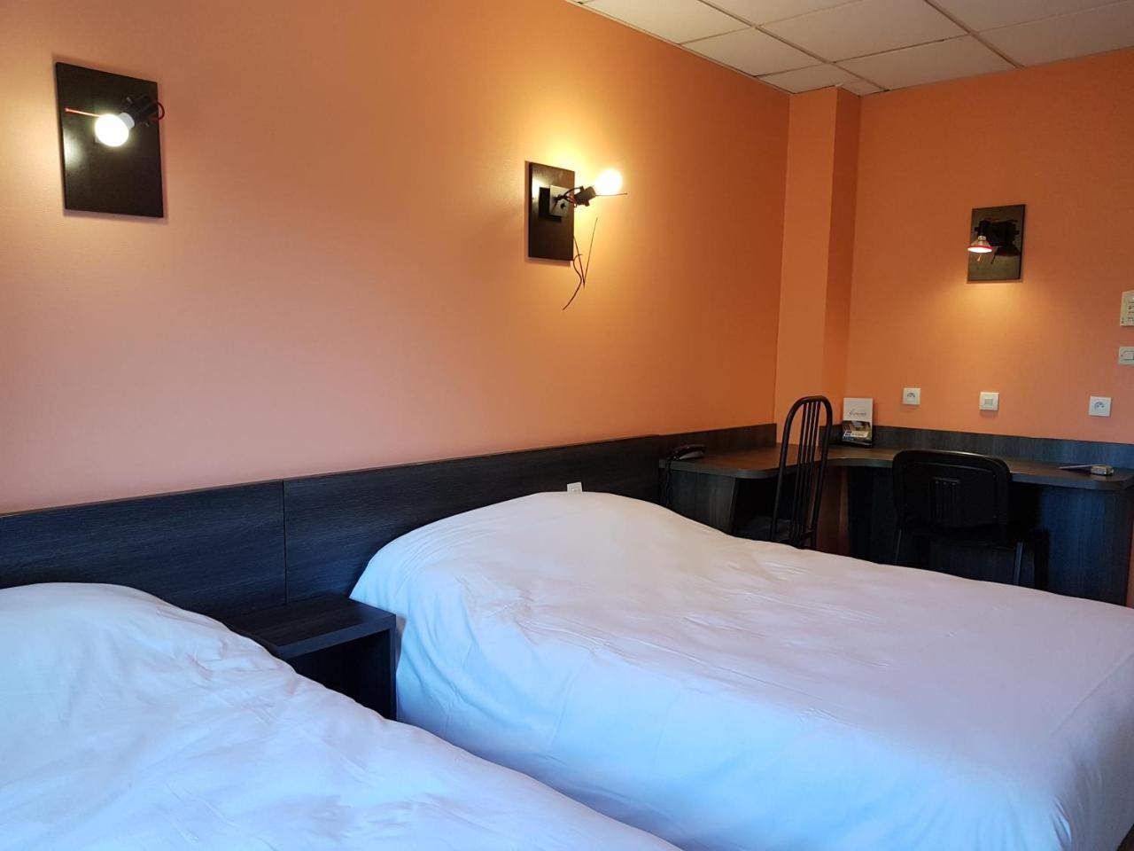Hotel Le Saint Vincent Lyon Sud Vourles Екстер'єр фото